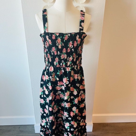 Dividend Smock Dress Large - Picture 2 of 9